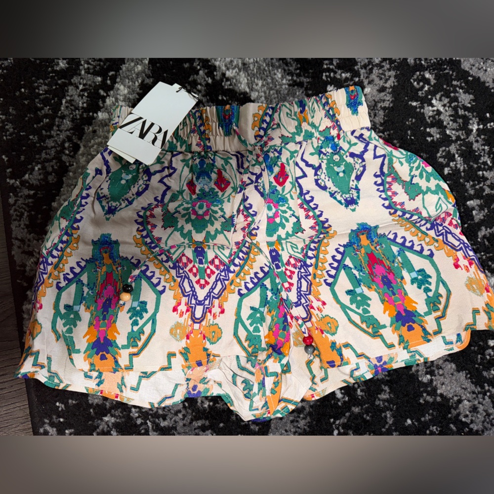 Zara aztec print shorts
